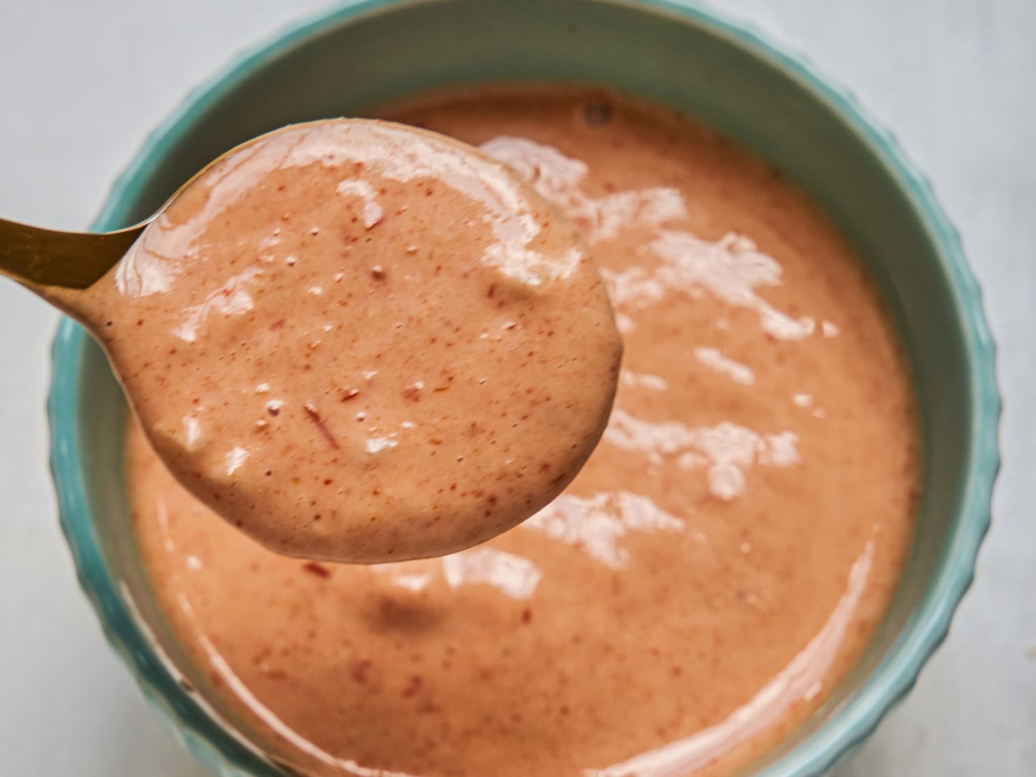 chilled-russian-salad-dressing-recipe