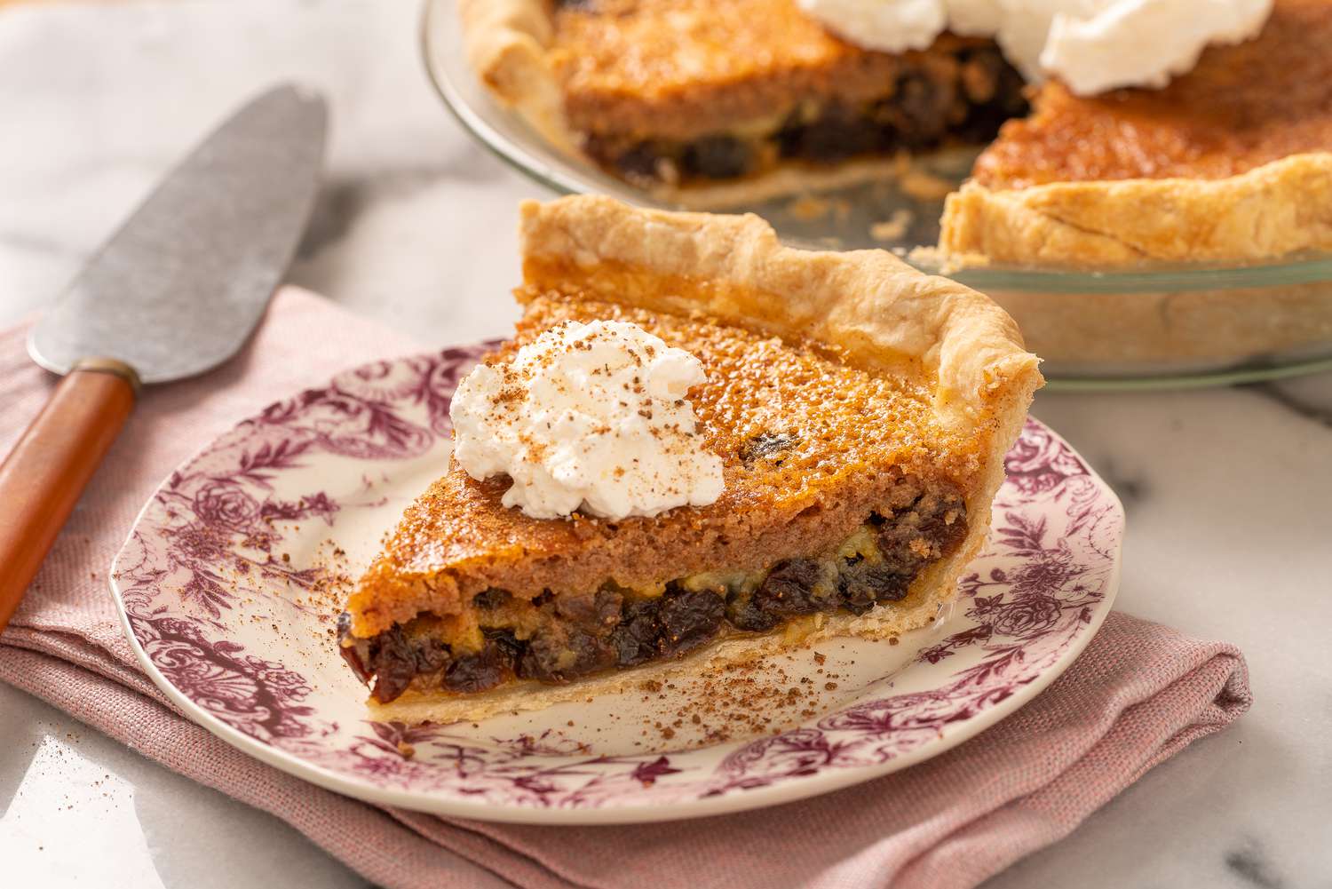 old-fashioned-raisin-pie-recipe