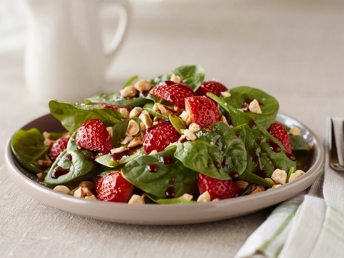 strawberry-balsamic-salad-recipe