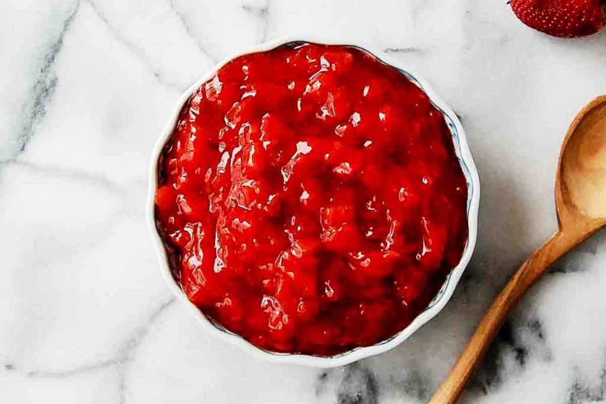 strawberry-cake-filling-recipe