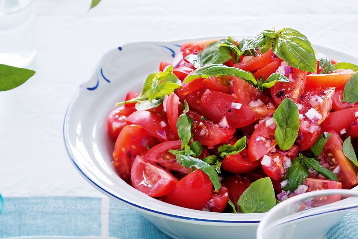 tomato-basil-salad-recipe